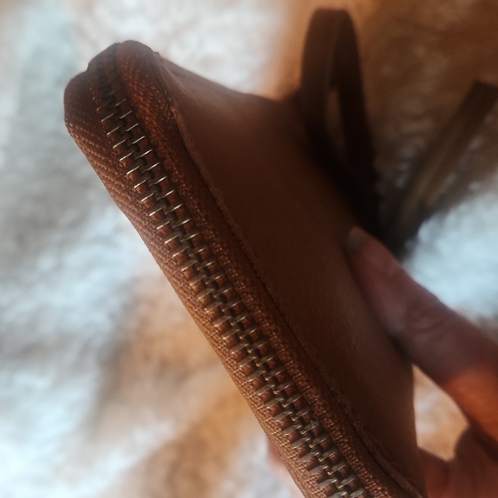 Free People Distressed Vegan Wallet Boho Preloved EUC - Picture 11 of 15